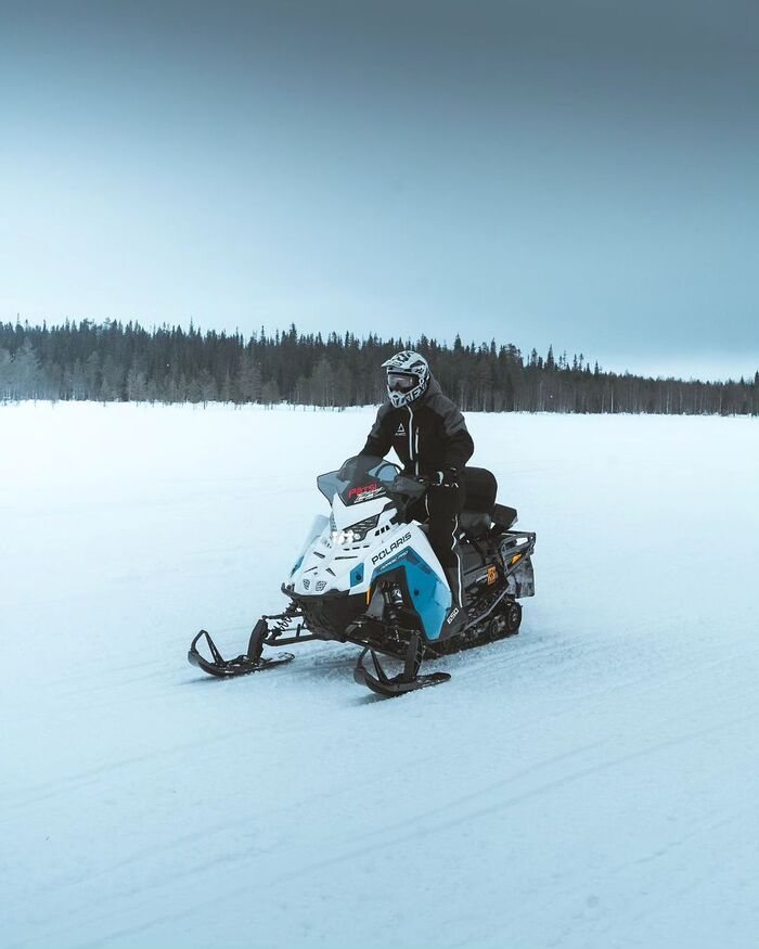 du lịch Lapland Phần Lan tham gia hoạt động thể thao mùa đông