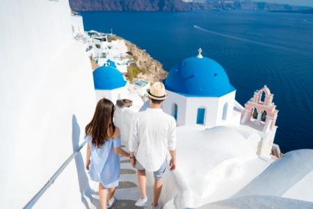 Tour Santorini giá bao nhiêu? Khám phá các địa điểm du lịch tại Santorini