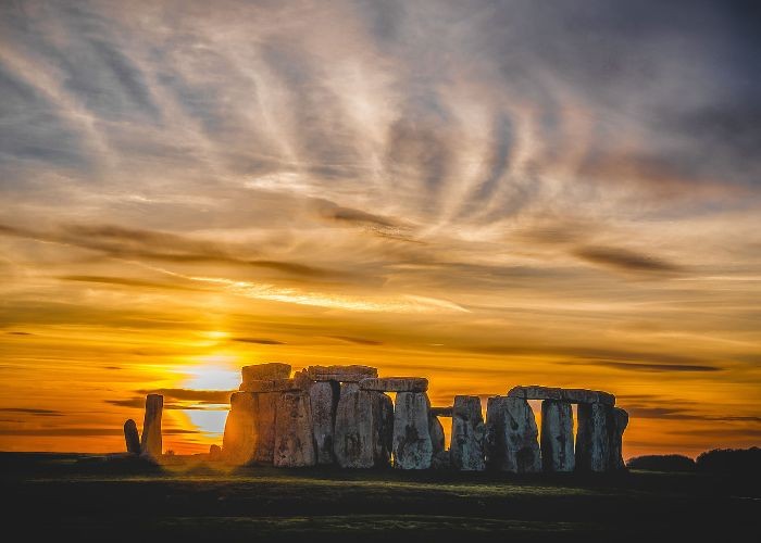 Bãi đá cổ Stonehenge - địa điểm du lịch tại Anh