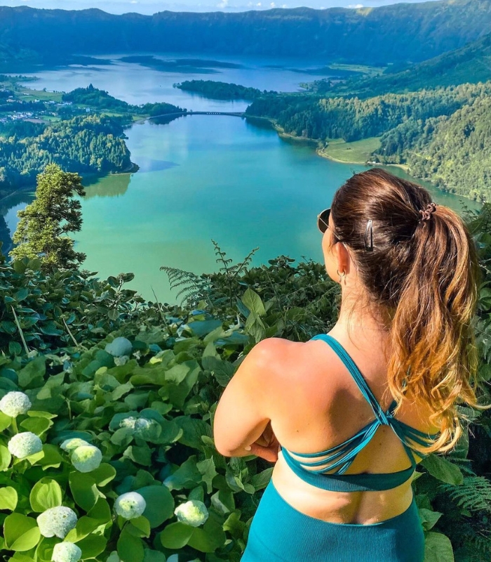 Quần đảo Azores Bồ Đào Nha - Núi lửa Sete Cidades được biết với hồ núi lửa tuyệt đẹp