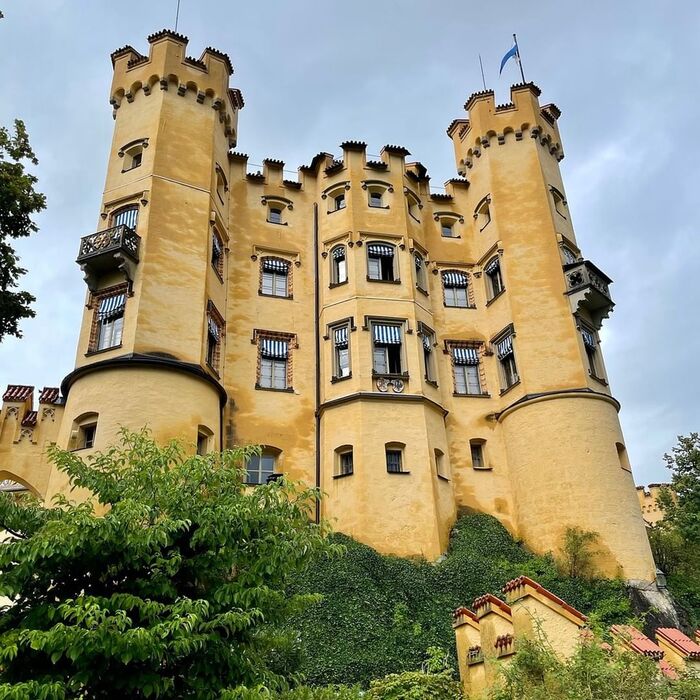 Du lịch Munich Đức khám phá lâu đài Hohenschwangau