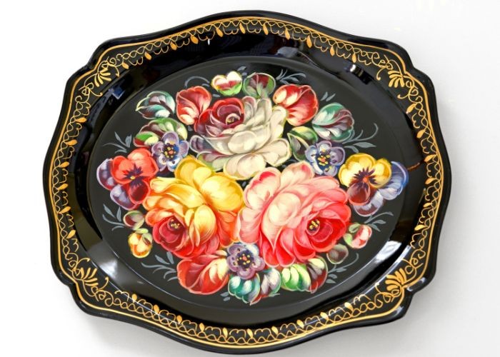 Quà lưu niệm tại Nga - Khay Zhostovo