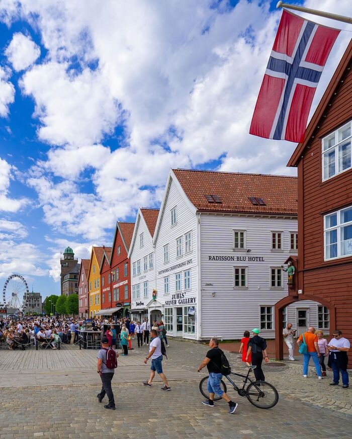 Chiêm ngưỡng phố cổ khi  du lịch Bergen Na Uy