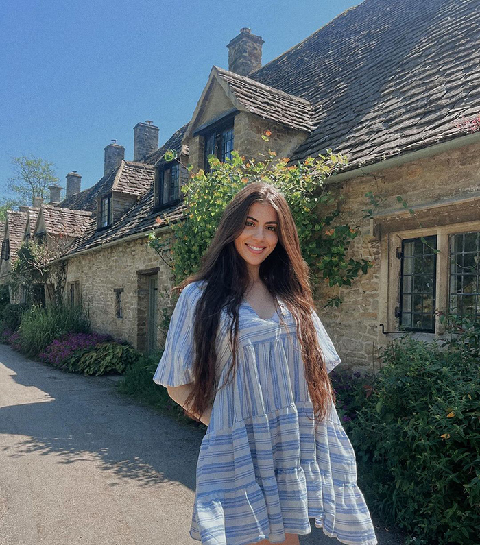 Du lịch làng bibury Anh vào mùa xuân thơ mộng