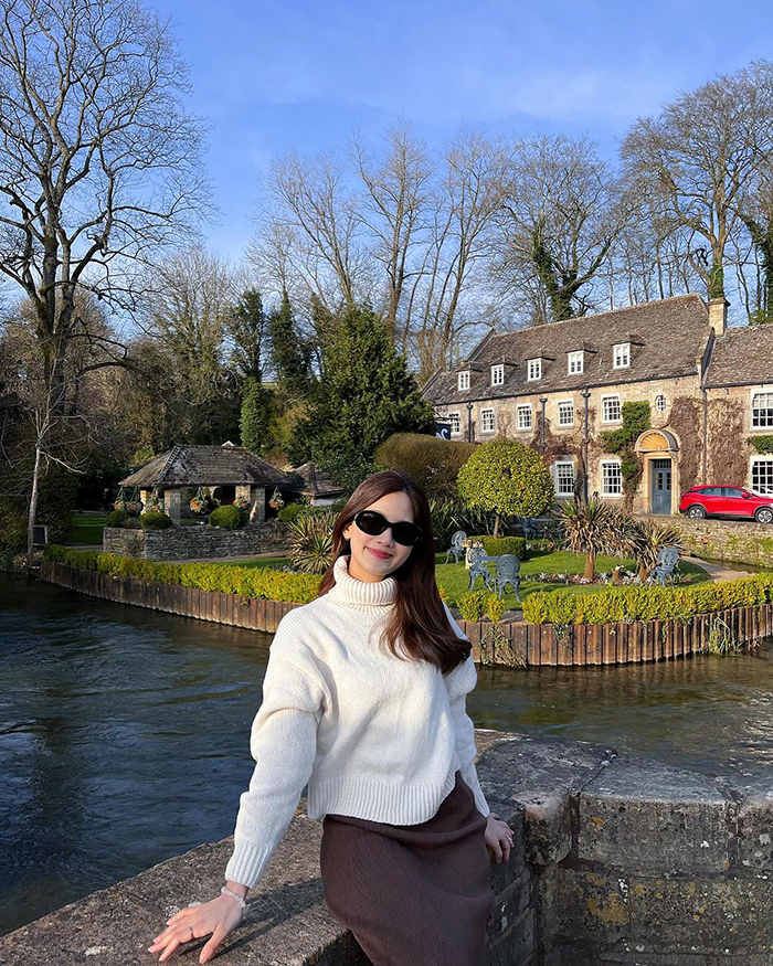 Du lịch làng Bibury Anh vào mùa thu lãng mạn