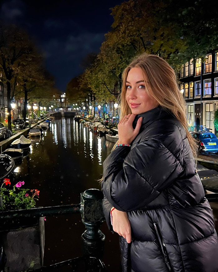 Cầu Oudegracht tại thành phố Utrecht Hà Lan