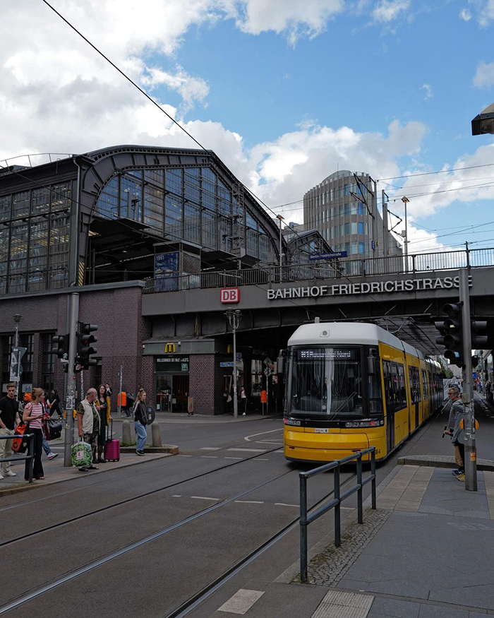 Phương tiện di chuyển khi du lịch thành phố Berlin Đức