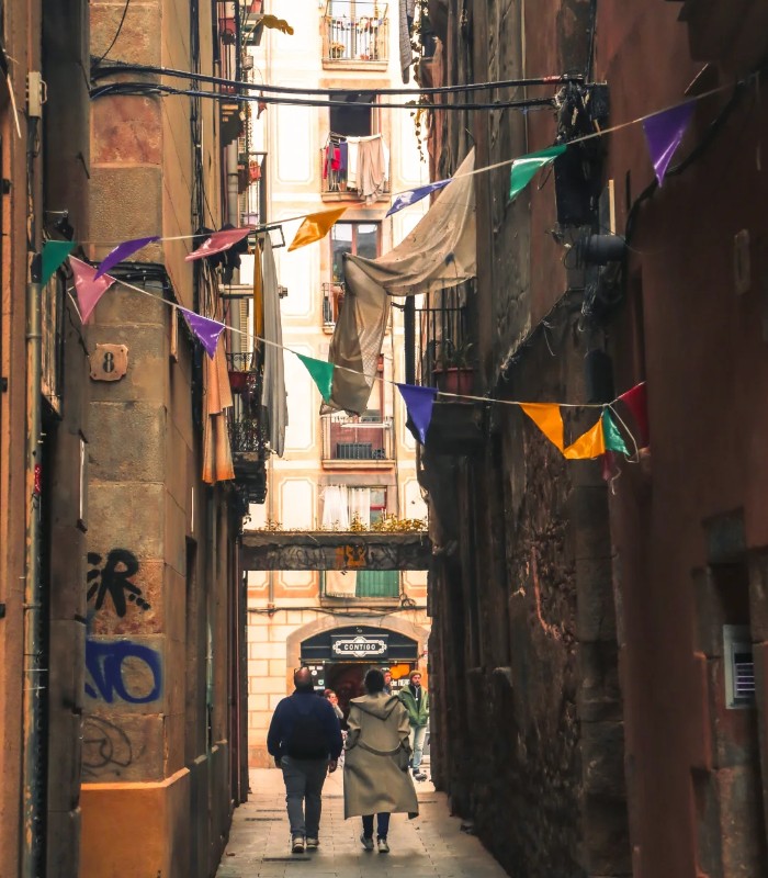 Du lịch Barcelona - Khu phố cổ Gothic Quarter