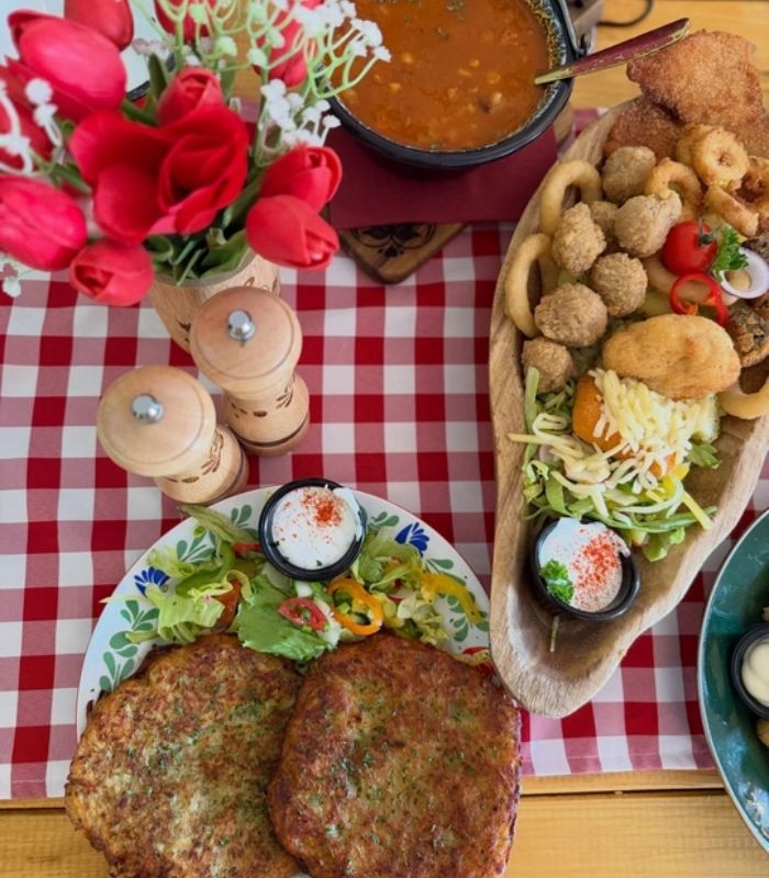 Kinh nghiệm du lịch Budapest - Những món ăn ngon nên thử 