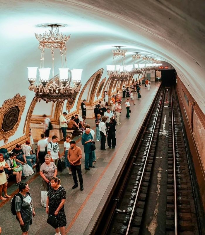 Thời gian hoạt động tàu điện ngầm Moscow Nga