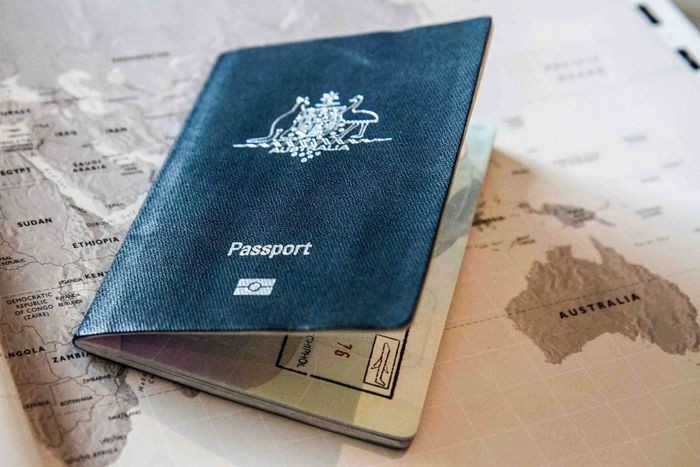 chi phí du lịch Châu Âu sẽ gồm cả lệ phí làm visa. - du lịch châu âu hết bao nhiêu tiền
