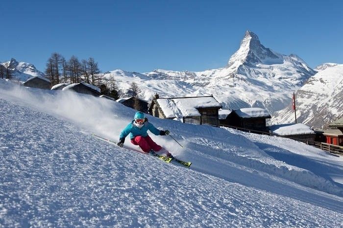 Zermatt được ví von là thiên đường cho những người trượt tuyết.  - kinh nghiệm du lịch Châu Âu mùa đông