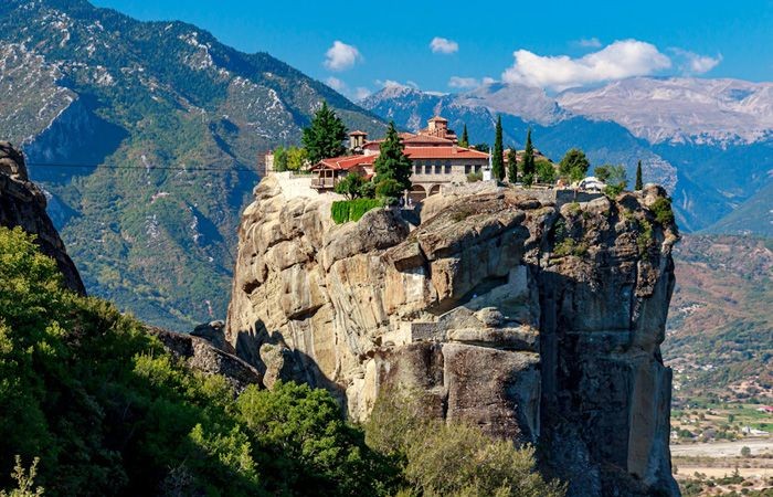Tu viện Meteora của Hy Lạp -địa điểm du lịch Hy Lạp