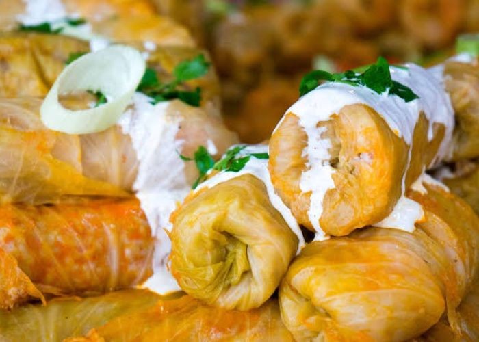Món ăn ngon tại Hungary Bắp cải cuộn thịt