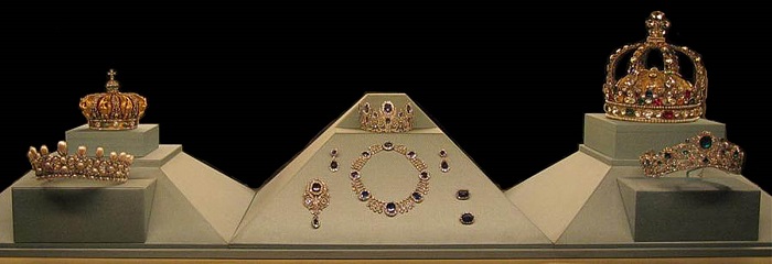 Bảo tàng Louvre - những kiệt tác nghệ thuật của nhân loại: Bộ sưu tập trang sức lộng lẫy