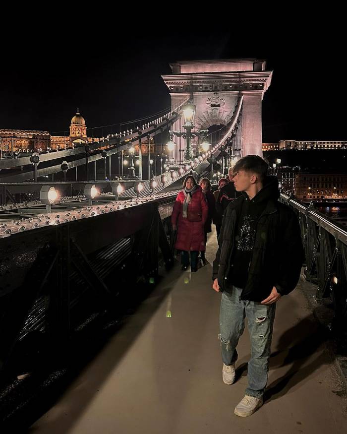 Truyền thuyết về bức tượng sư tử đặt tại Cầu Chain Bridge Hungary