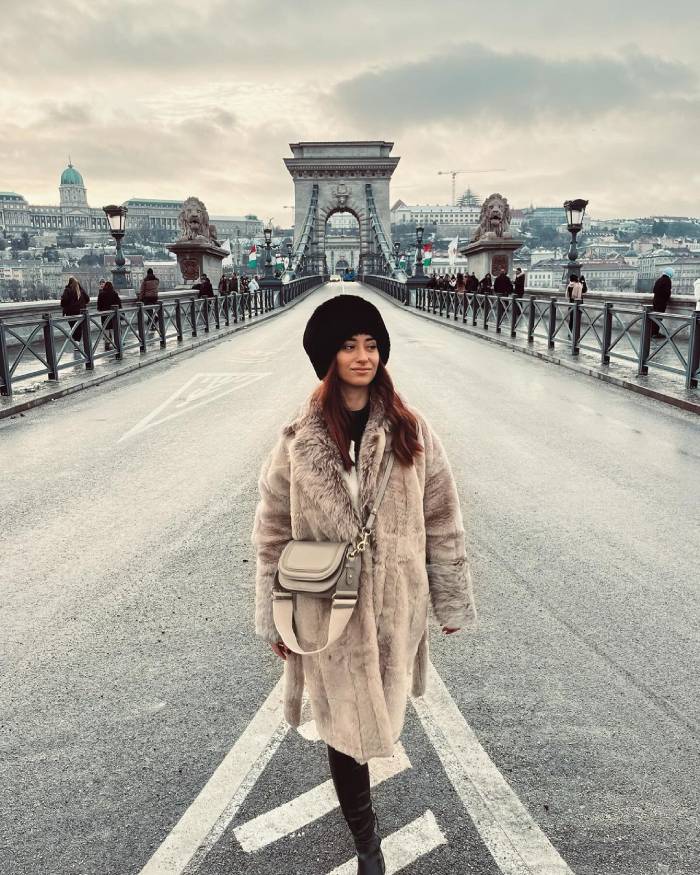 Kiến trúc độc đáo của cầu Chain Bridge Hungary thu hút khách tham quan