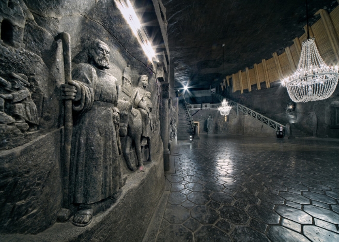 Mỏ muối Wieliczka Ba Lan điểm thăm quan thú vị khi bạn đến Ba Lan