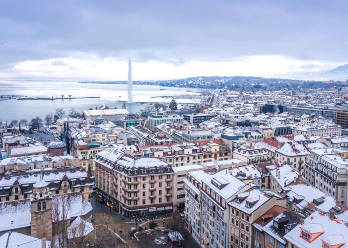 Tour du lịch thụy sĩ bao nhiều tiền - Geneva một thành phố lớn của Thụy Sĩ
