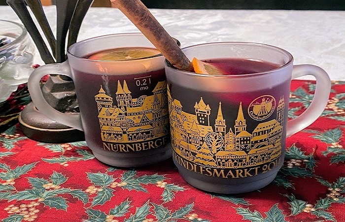 Rượu Glühwein truyền thống trong lễ Giáng sinh ở Đức