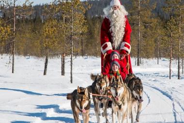 HCM - Bắc Âu 11N: Nauy - Phần Lan - Thụy Điển + VMB Khứ Hồi + Đón Giáng Sinh Bắc Âu Trên Xứ Sở Ông Già Noel & Săn Cực Quang