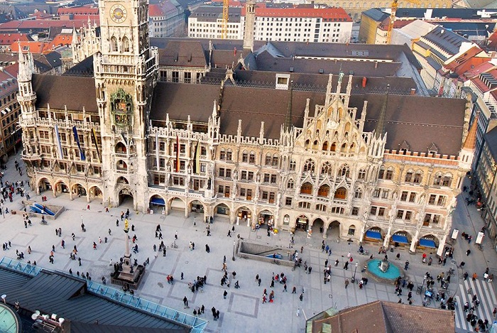 Quảng trường Marienplatz