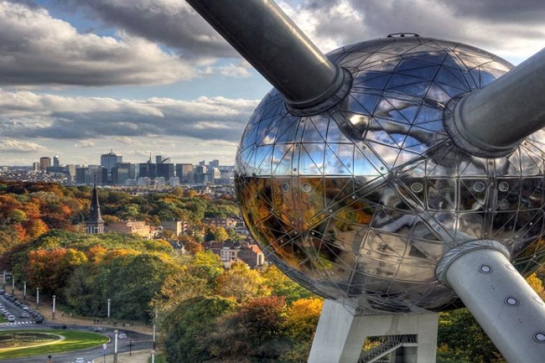 Mô hình phân tử ATOMIUM