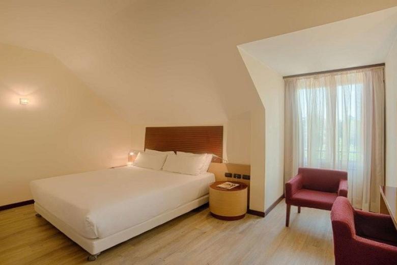 Hotel NH Milano 2
