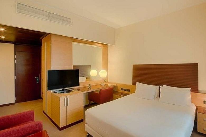 Hotel NH Milano 2