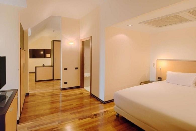 Hotel NH Milano 2