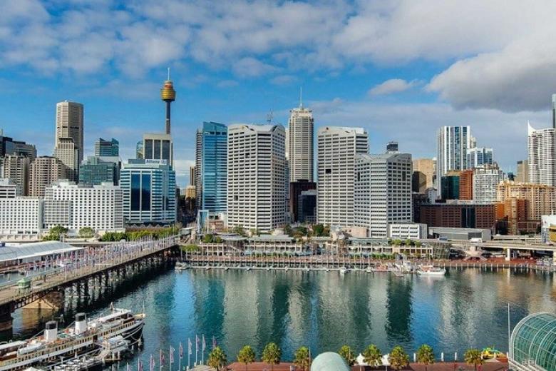 Cầu cảng Tình yêu Darling Harbour
